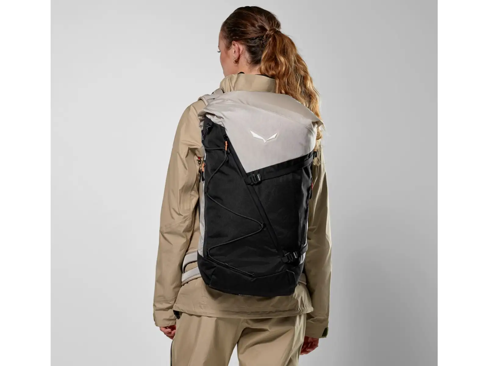 Salewa Puez damski plecak 32 l + 5 l Black Out/Oatmeal