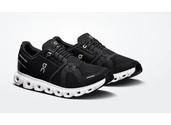 On Cloud 6 damskie buty do biegania Black/White