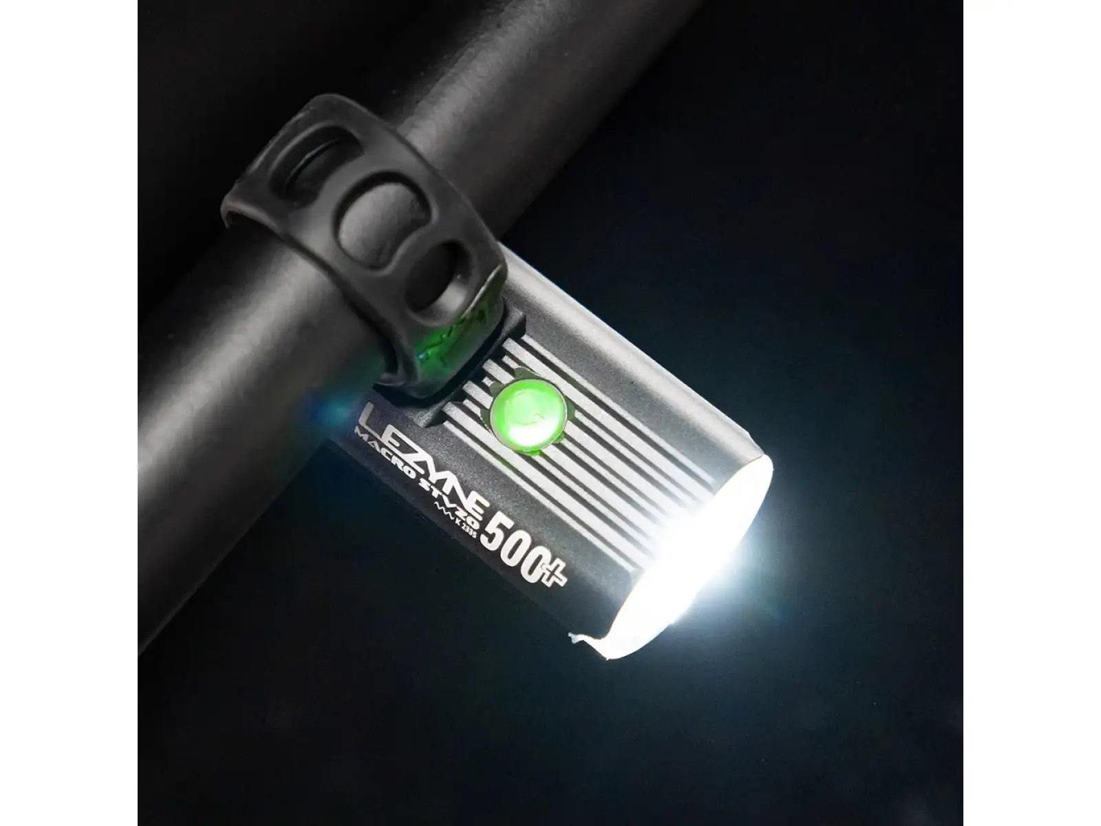 Lezyne Macro StVZO 500+ przednia lampka Reverse