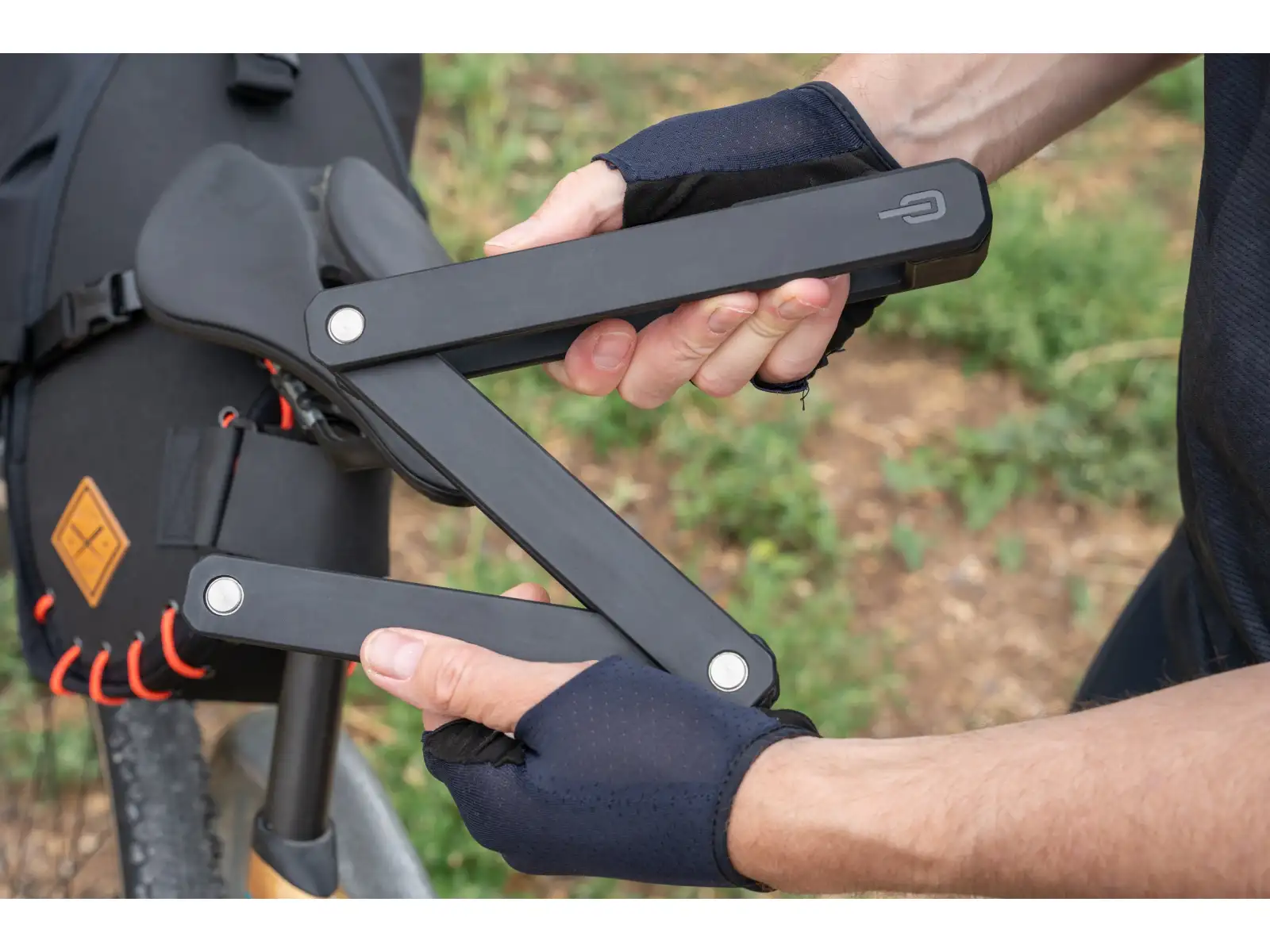 Hiplok zamek Switch 105cm czarny