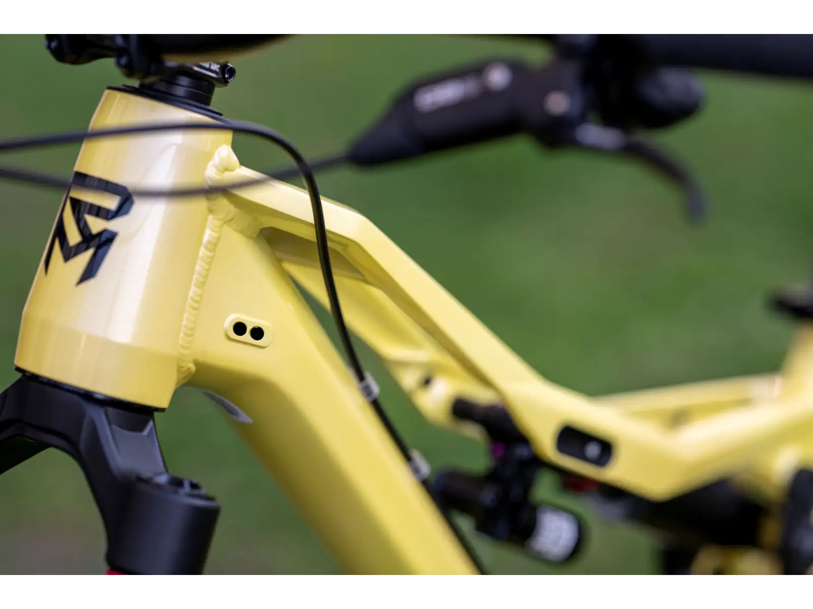 Rock Machine Whizz FS I 90 AXS rower górski Panama Yellow