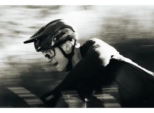 Giro Montaro Pro Spherical kask Mat Saphire