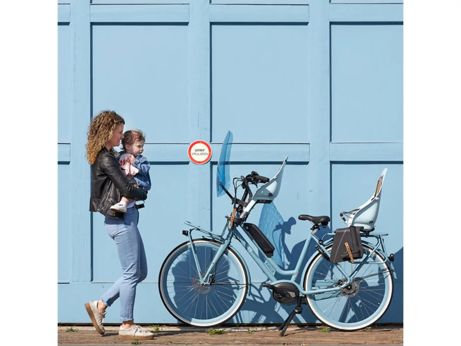 Urban Iki przednie krzesełko dziecięce z adapterem Aotake Light Blue