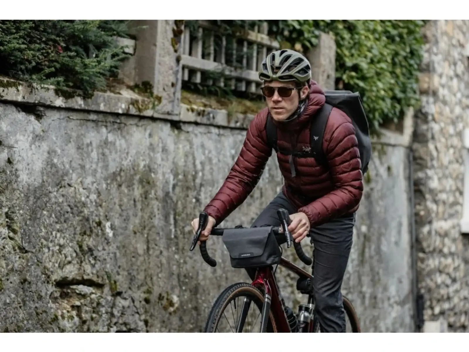 Apidura City sakwa na kierownicę 2 l ciemnoszara
