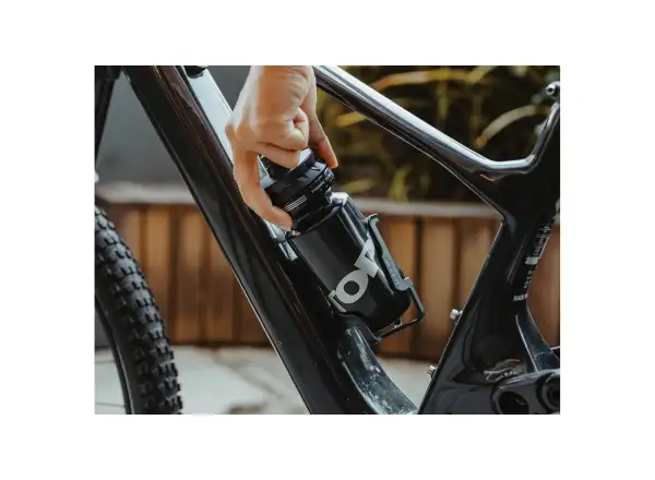 Topeak koszyk na bidon Shuttle Sidecage L lewa strona