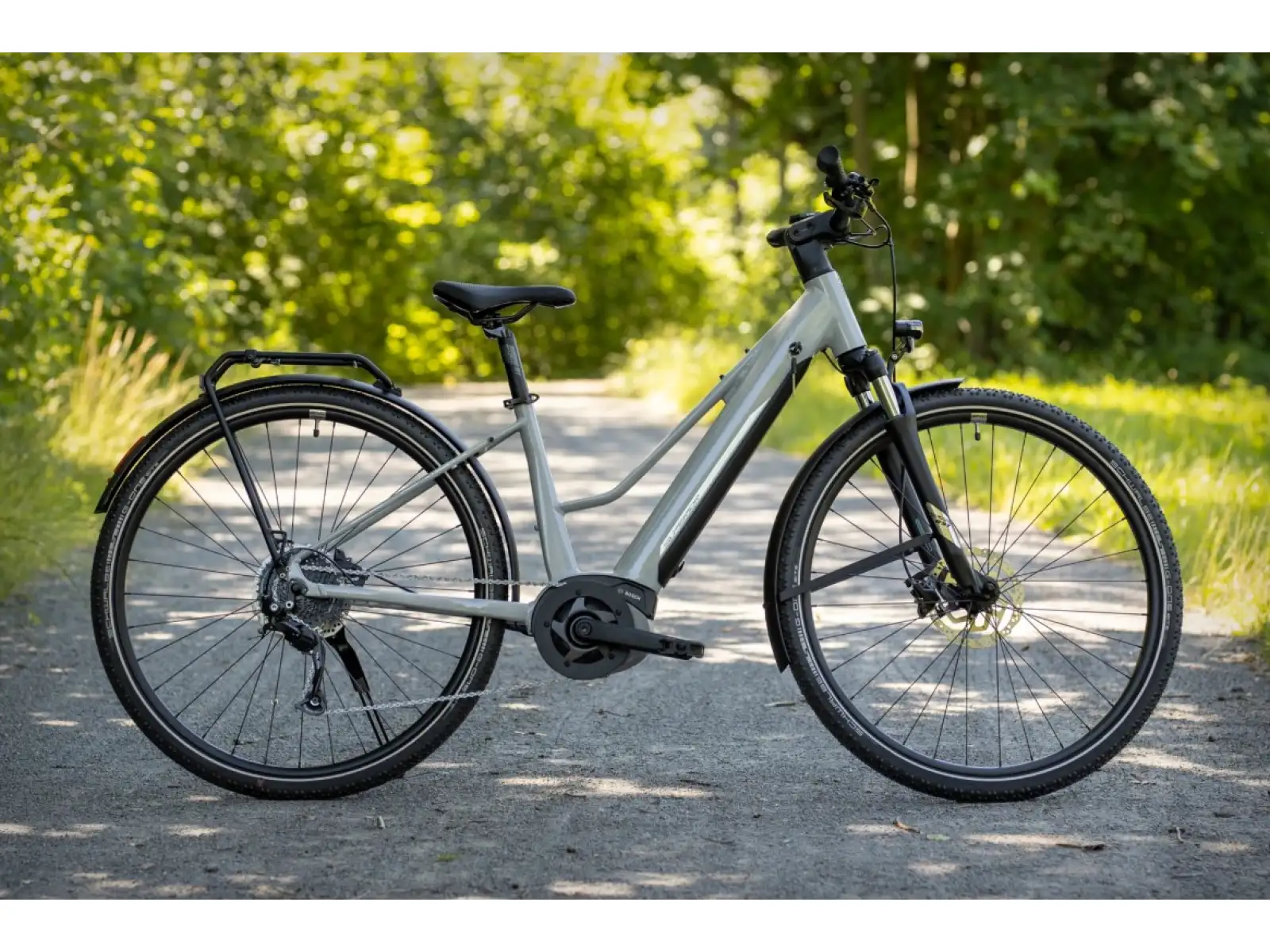Superior eXR 6050 BL trekkingowy rower elektryczny Gloss Gray/Chrome Silver