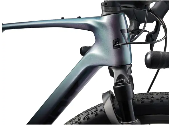 Giant Revolt X Advanced Pro 0 gravel rower Airglow Black Currant