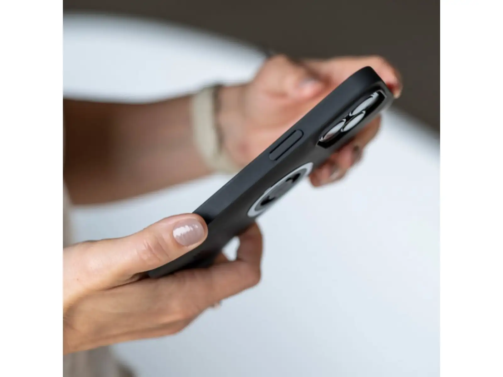 SP Connect Phone Case SPC+ etui na iPhone 15 Pro czarna