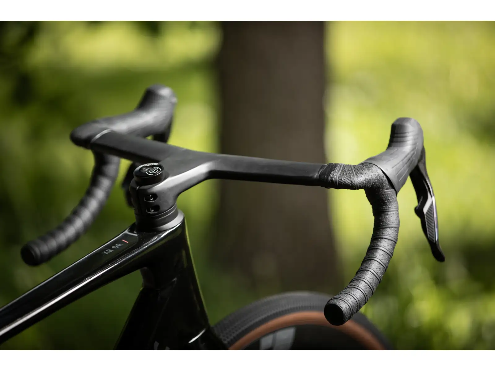 Superior XR 9.8 GR gravel rower Matte Carbon/Gloss Black