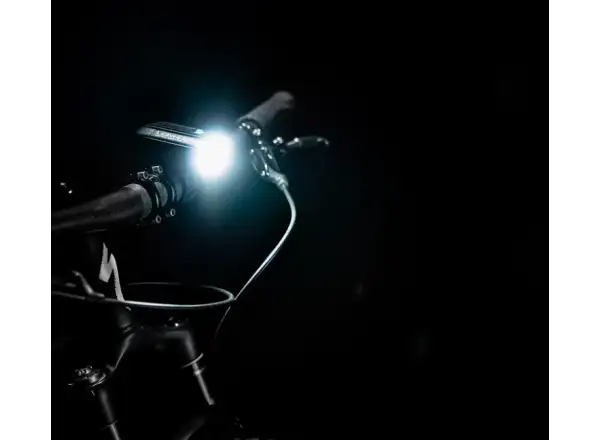Lezyne Mirco Drive Pro 1000+ Front przednie światło Satin Black