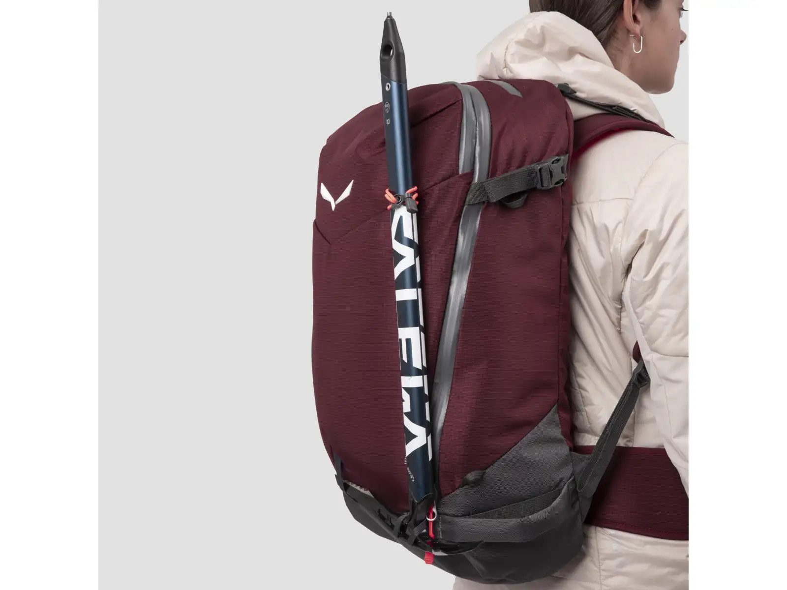 Salewa Winter Mate 28 l damski plecak Etruscan Red/Black