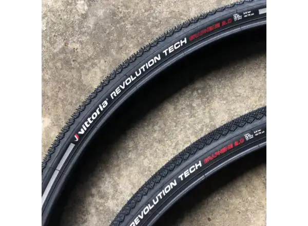 Vittoria Revolution Tech Reflective G2.0 28" trekkingowa/miejska opona drutowa