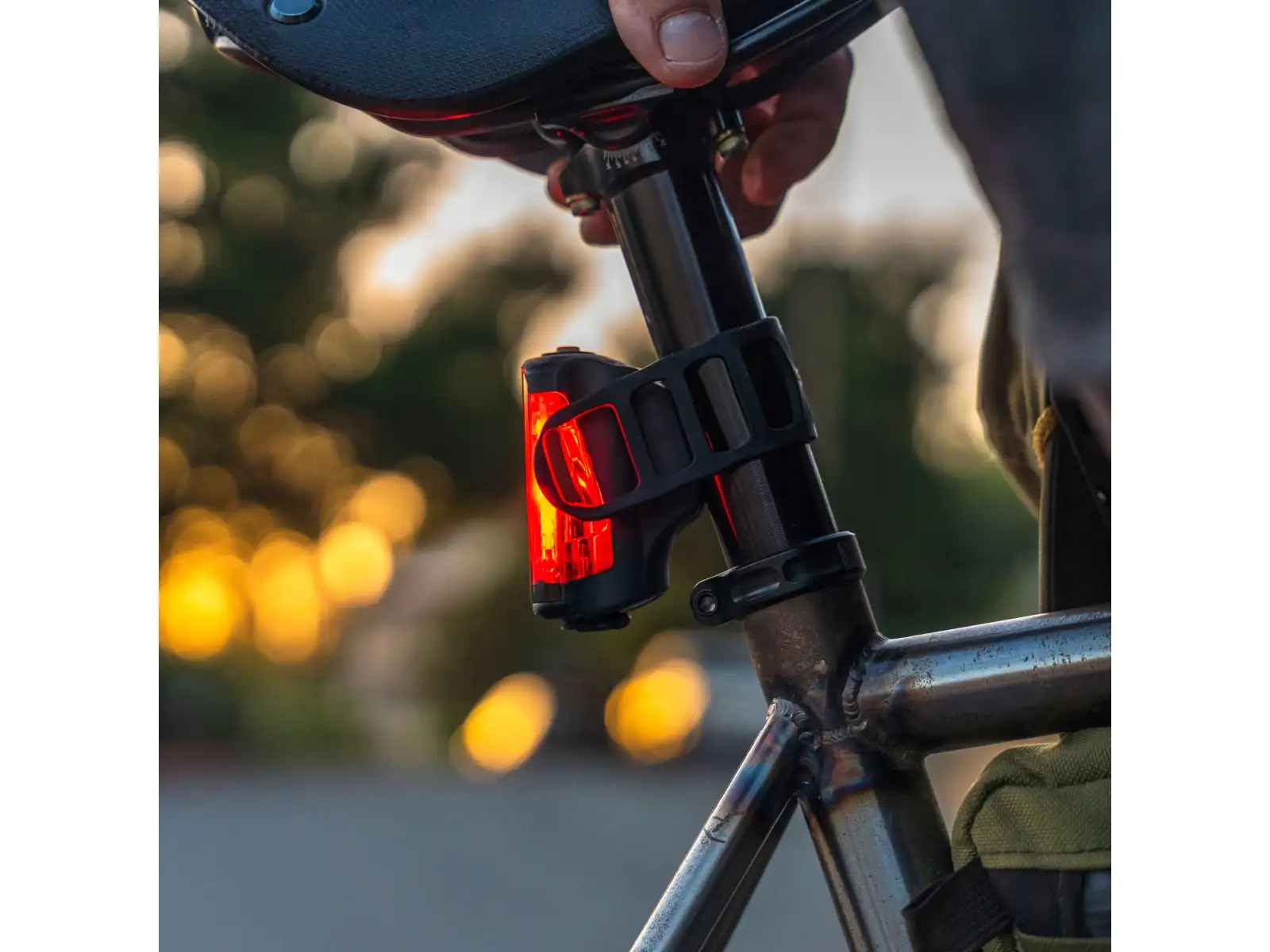 Lezyne Radar StVZO tylna lampka z radarem Black