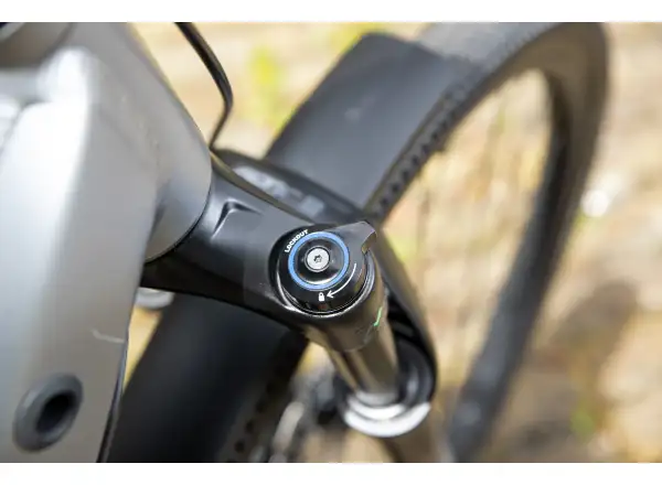 Superior eBLOX 6.5 miejskie rower elektryczny Matte Dark Chrome/Black