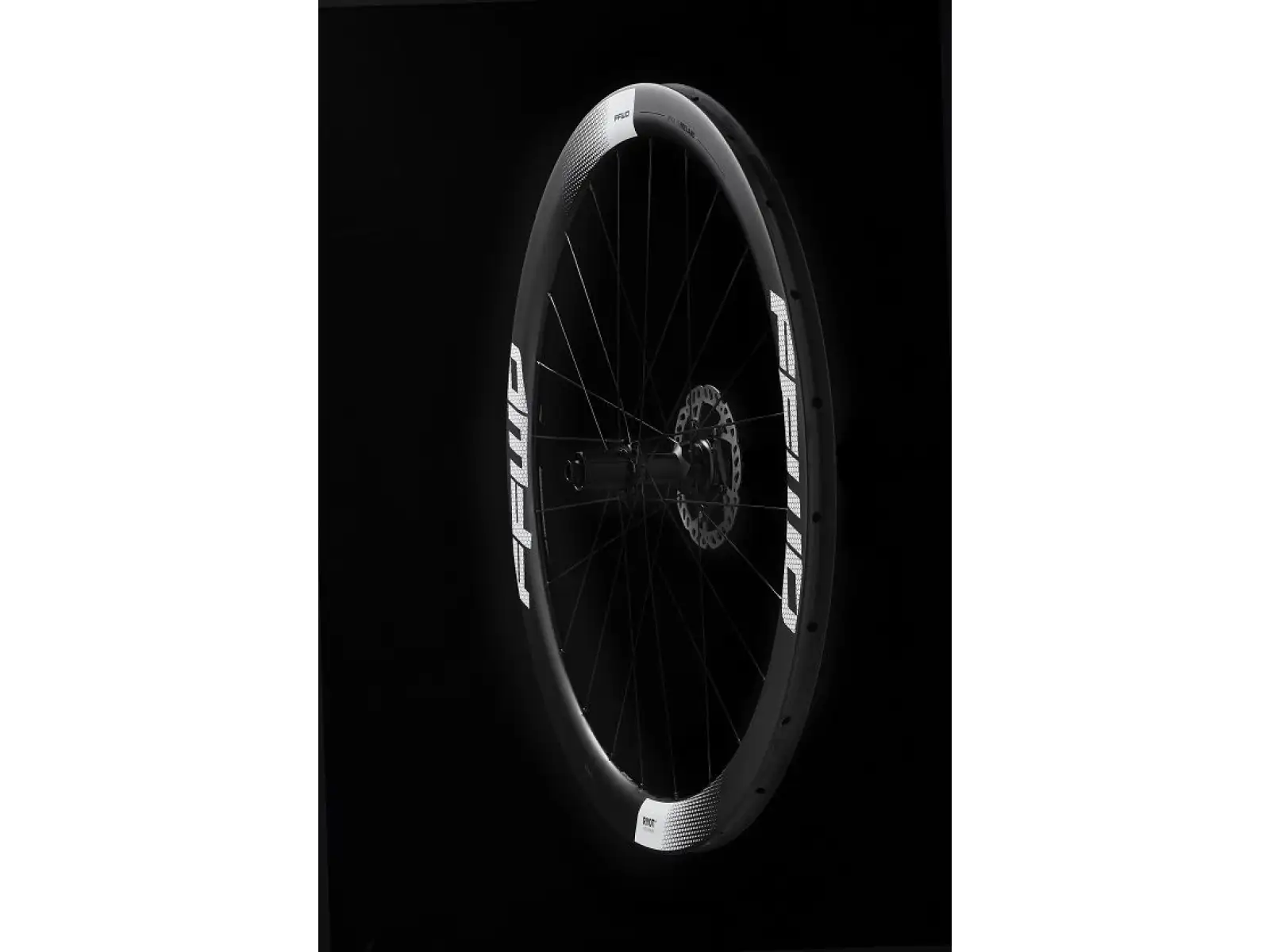 FFWD RYOT44 DT240 2:1 EXP szosowe karbonowe koła White tubularne, bębenek Shimano 11/12sp.