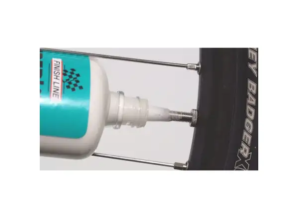 Finish line FiberLink Pro Latex uszczelniacz bezdętkowy 240 ml