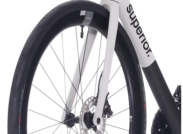 Superior RR 9.8 rower szosowy Matte Carbon / White