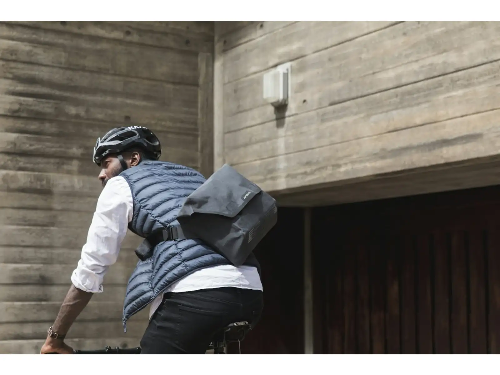 Apidura City Messenger plecak 13"