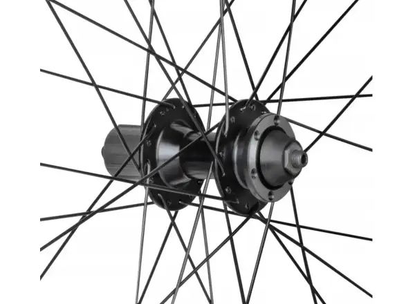 Force XC Disc 584×23 tylne zaplecione koło F804333 32 otwory