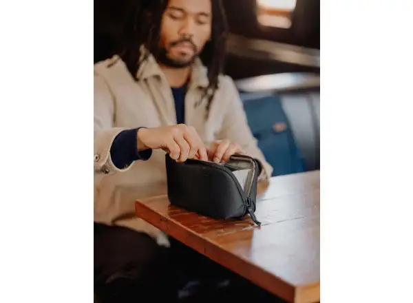 Peak Design Tech Pouch Small pokrowiec Charcoal