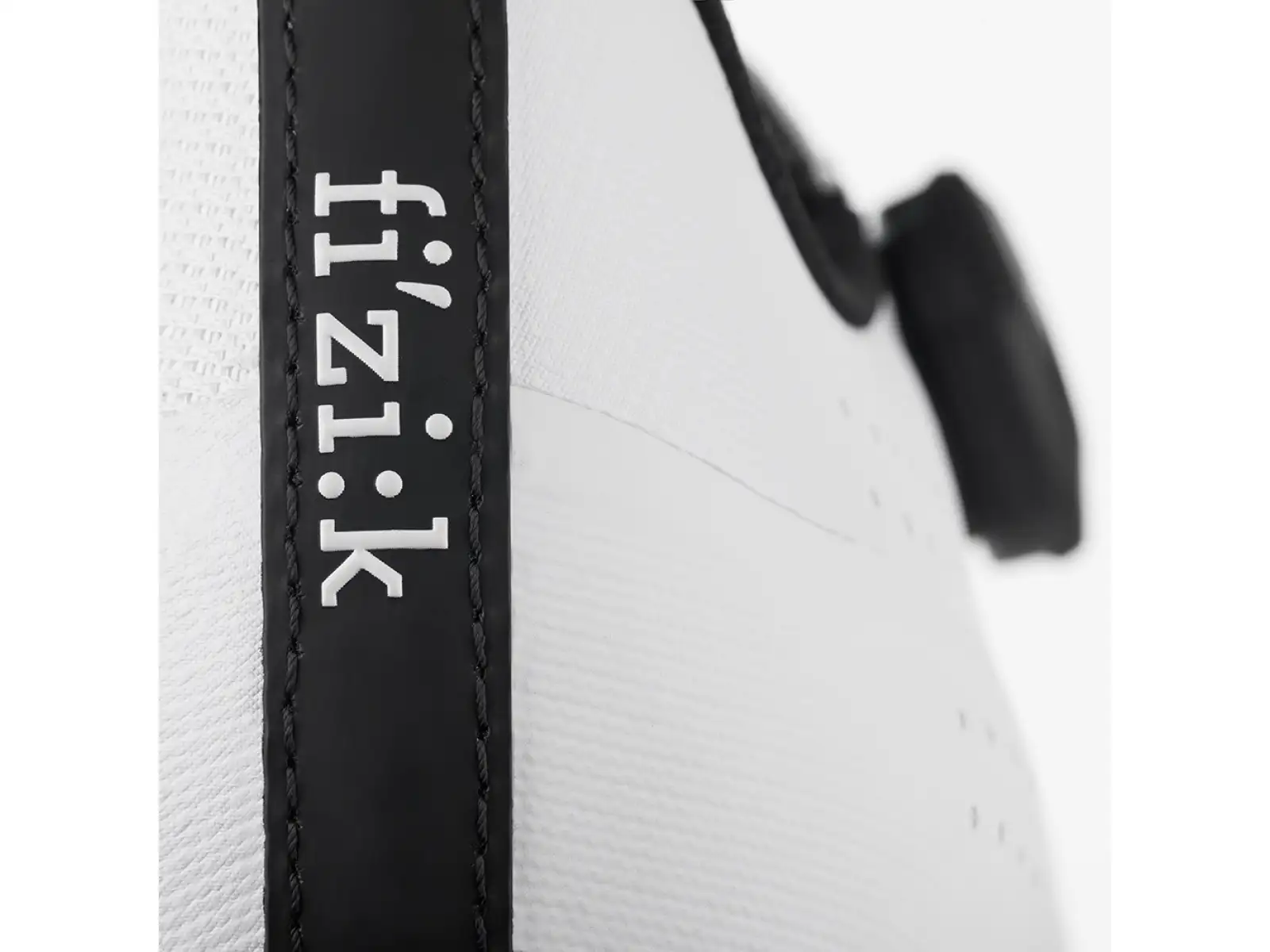 Fizik Tempo Overcurve R4 szosowe buty White/Black