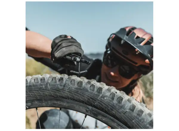 Lezyne V Pro multiklucz 17 funkcji czarna