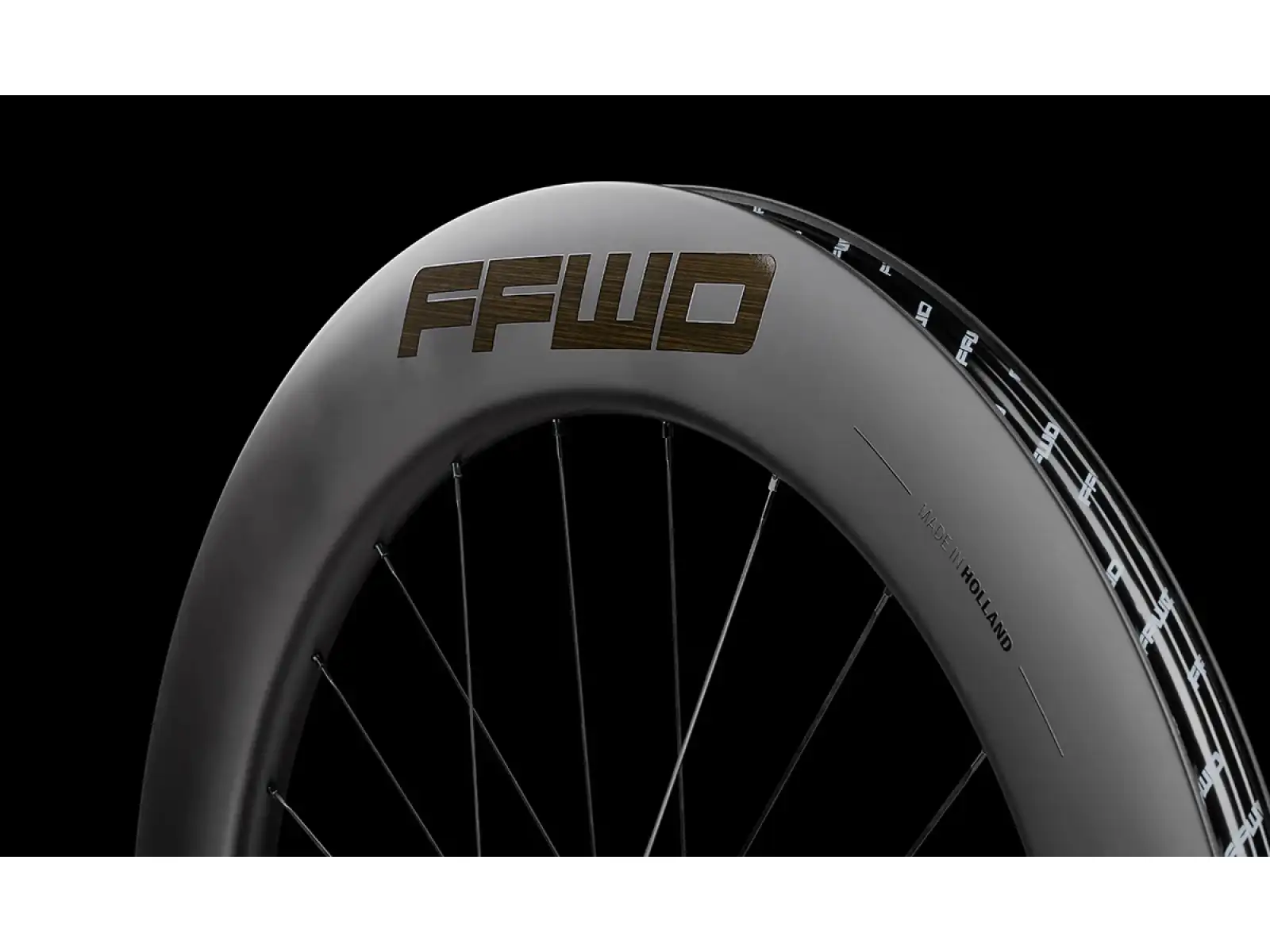 FFWD FALCON + RYOT77 Shimano 11/12sp zaplecione koła