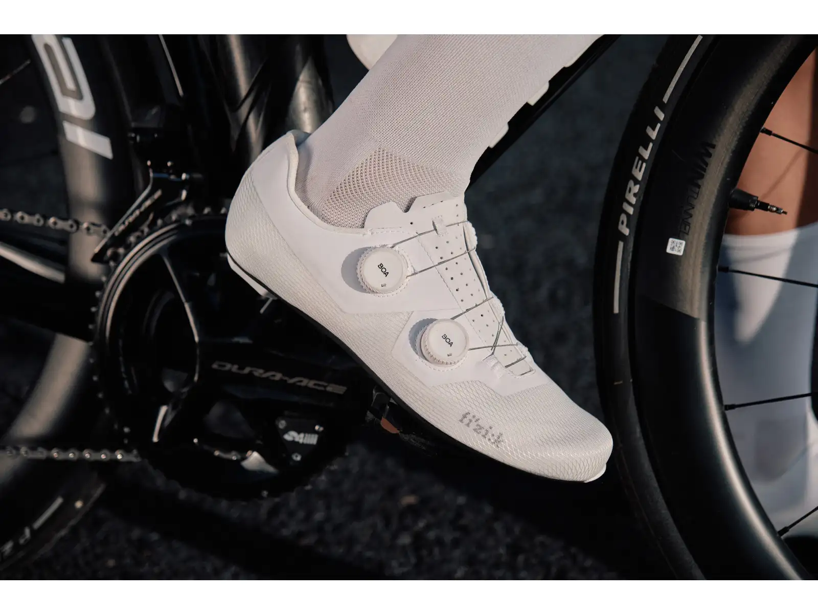 Fizik Tempo Lyra szosowe buty kolarskie White/White