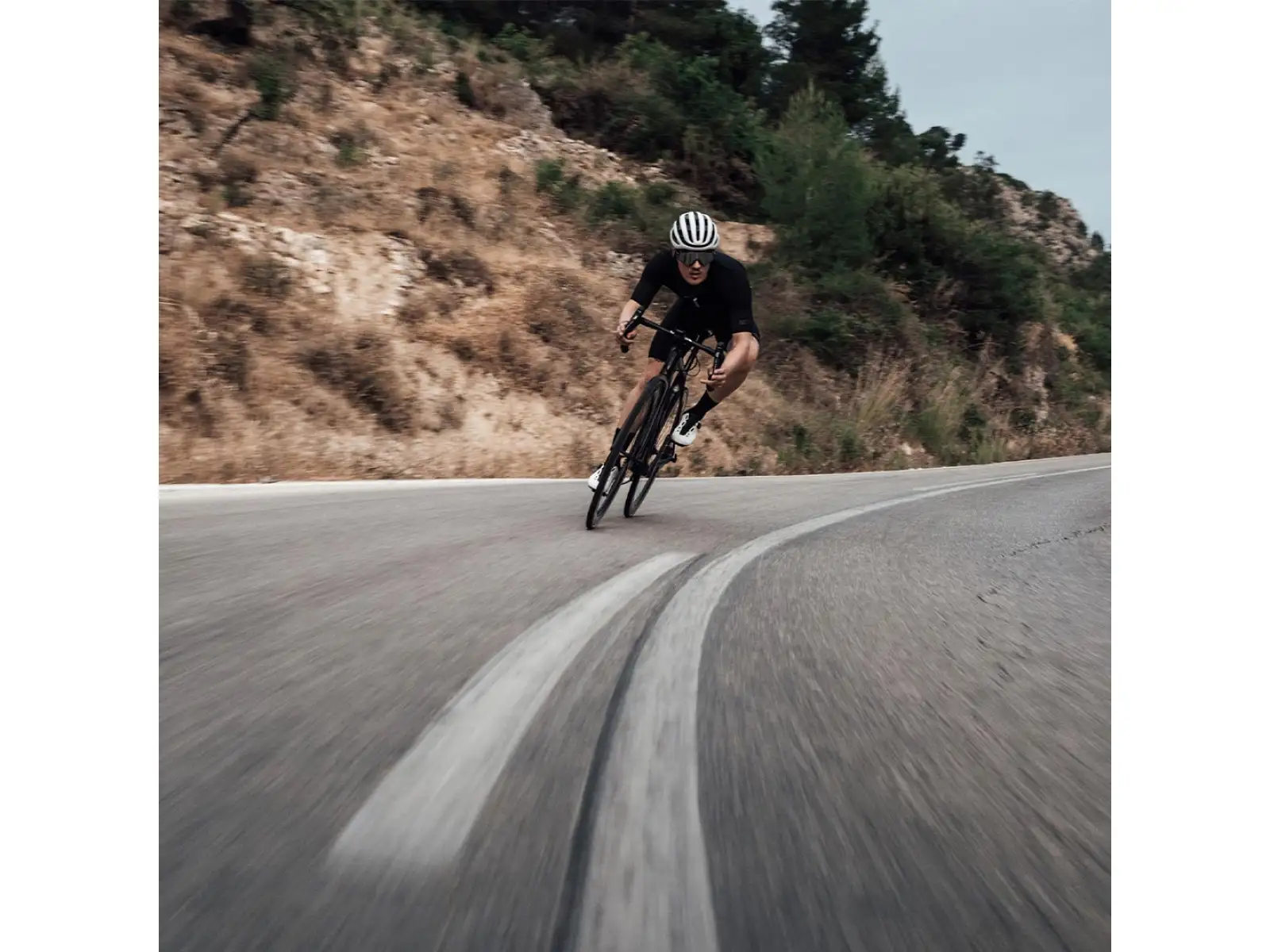 Fizik Vento Omna Wide szosowe buty kolarskie White/Black