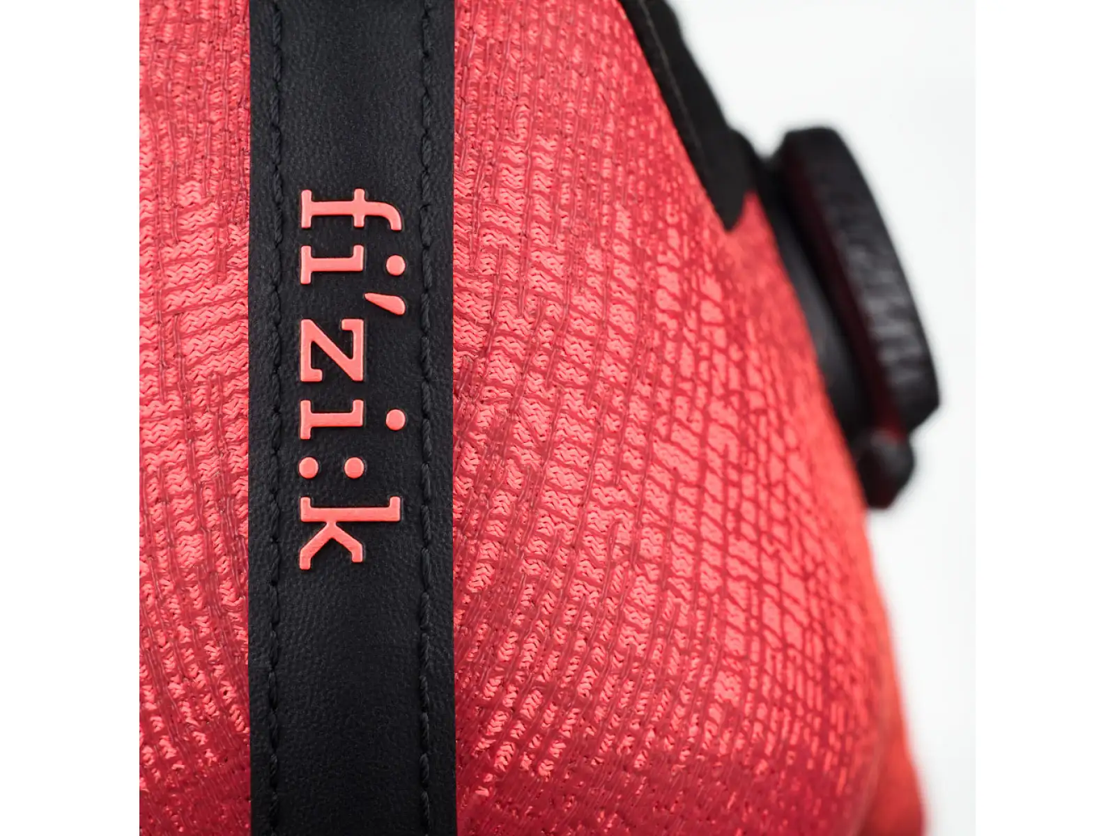 Fizik Vento Infinito Knit Carbon 2 szosowe męskie buty Coral/Black