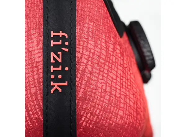 Fizik Vento Infinito Knit Carbon 2 szosowe męskie buty Coral/Black
