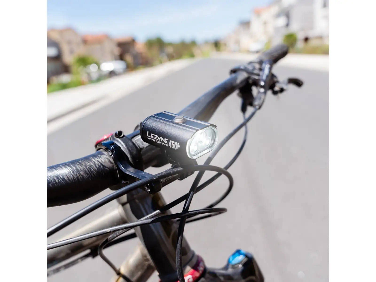 Lezyne Mini Drive 450+ przednia lampka