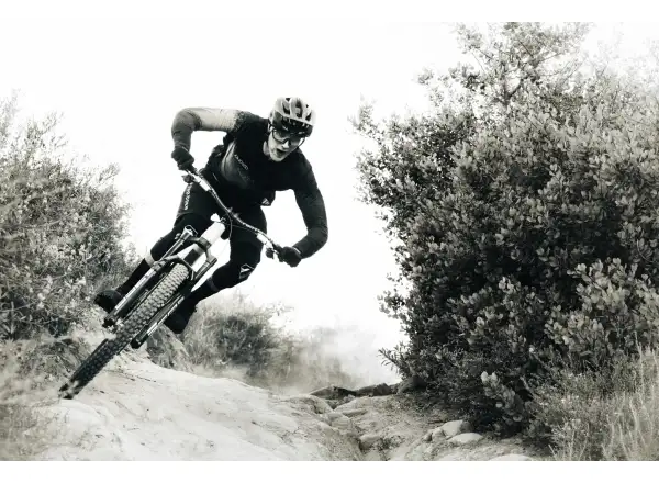 Giro Montaro Pro Spherical kask Mat Saphire
