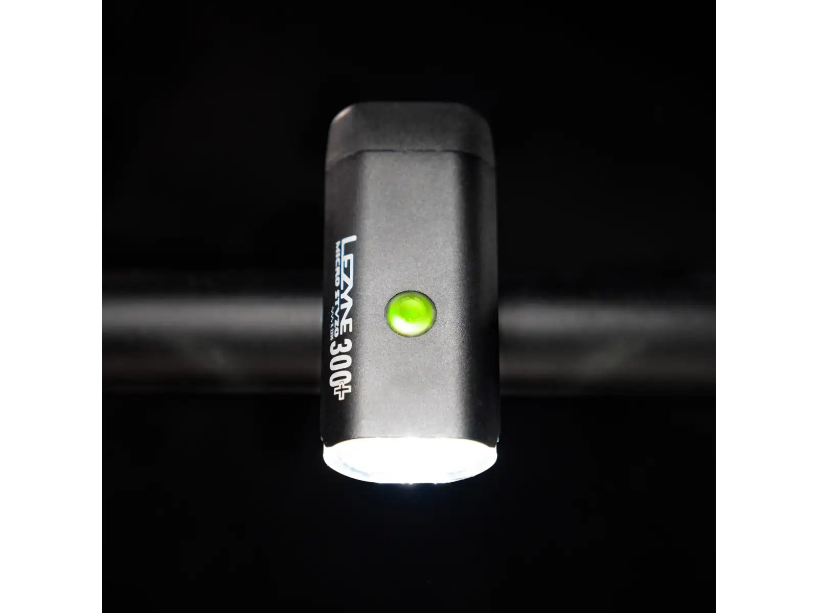 Lezyne Micro StVZO 300+ przednia lampka