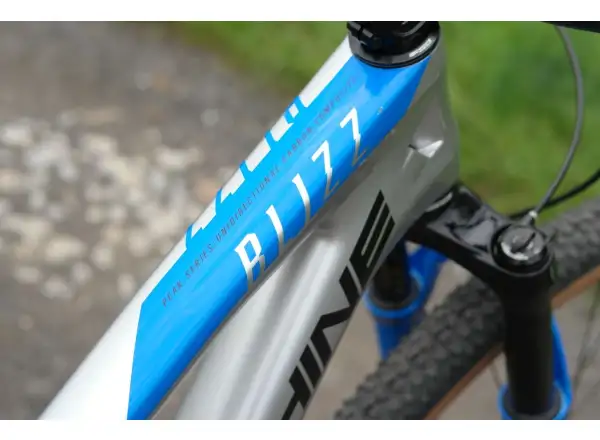 Rock Machine Blizz CRB 20 29 glossy srebrny/niebieski