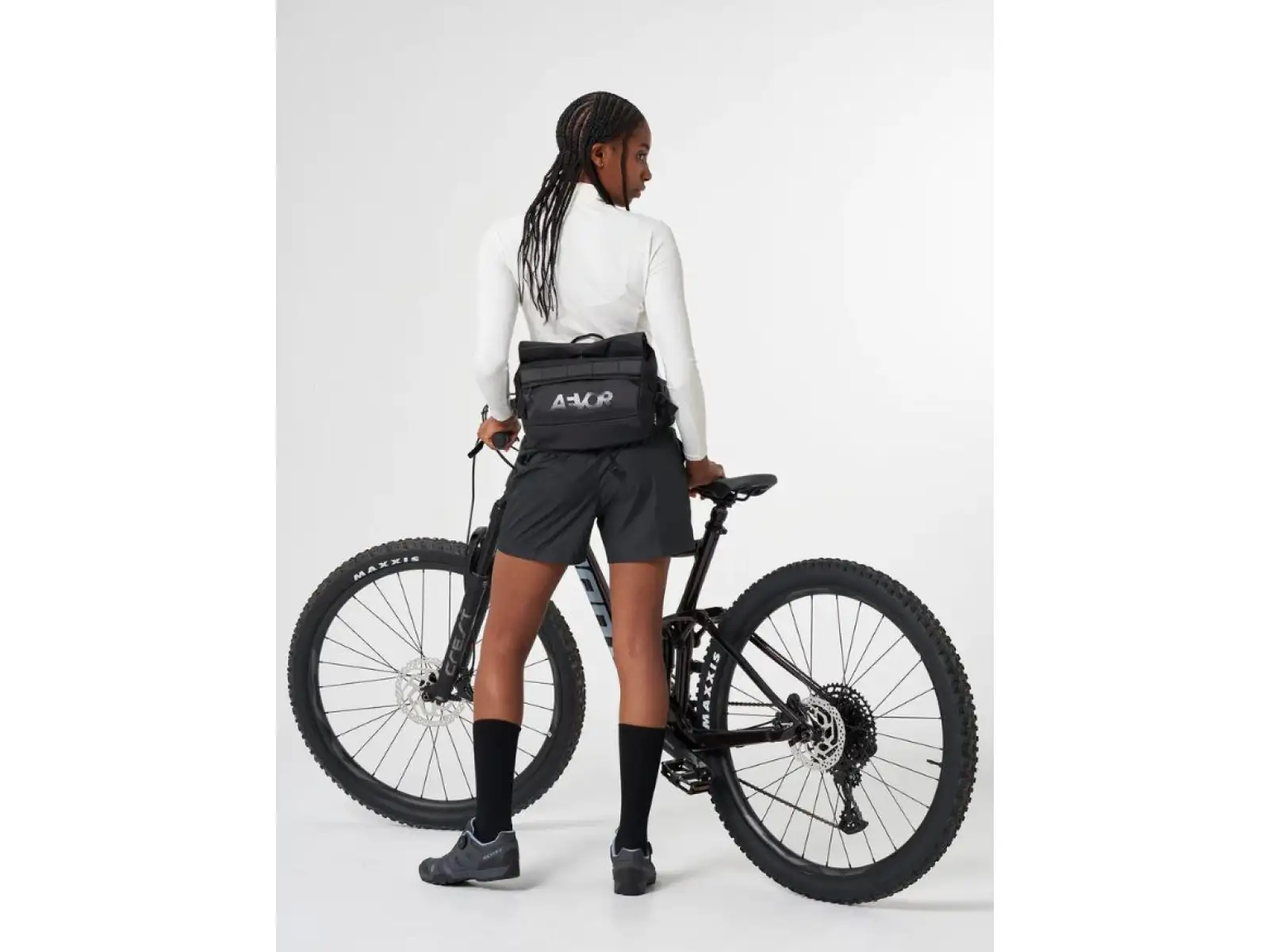Aevor Waist Pack Proof nerka 5-9 l Black