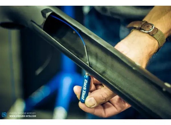Park Tool IR-1-2 zestaw do montażu wewnętrznego prowadzenia