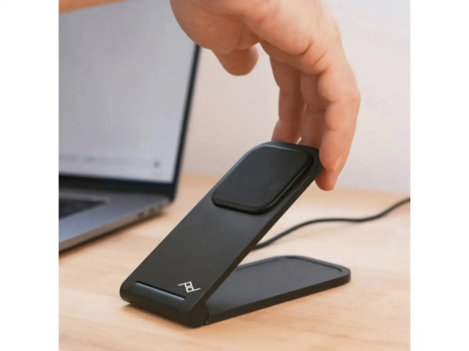 Peak Design Wireless Charging Stand magnetyczny uchwyt na telefon Black