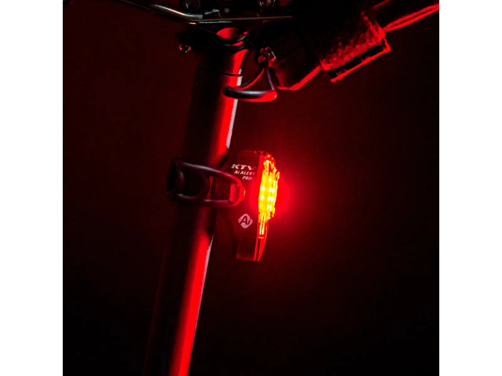 Lezyne KTV PRO+ Ai Alert tylne światło black
