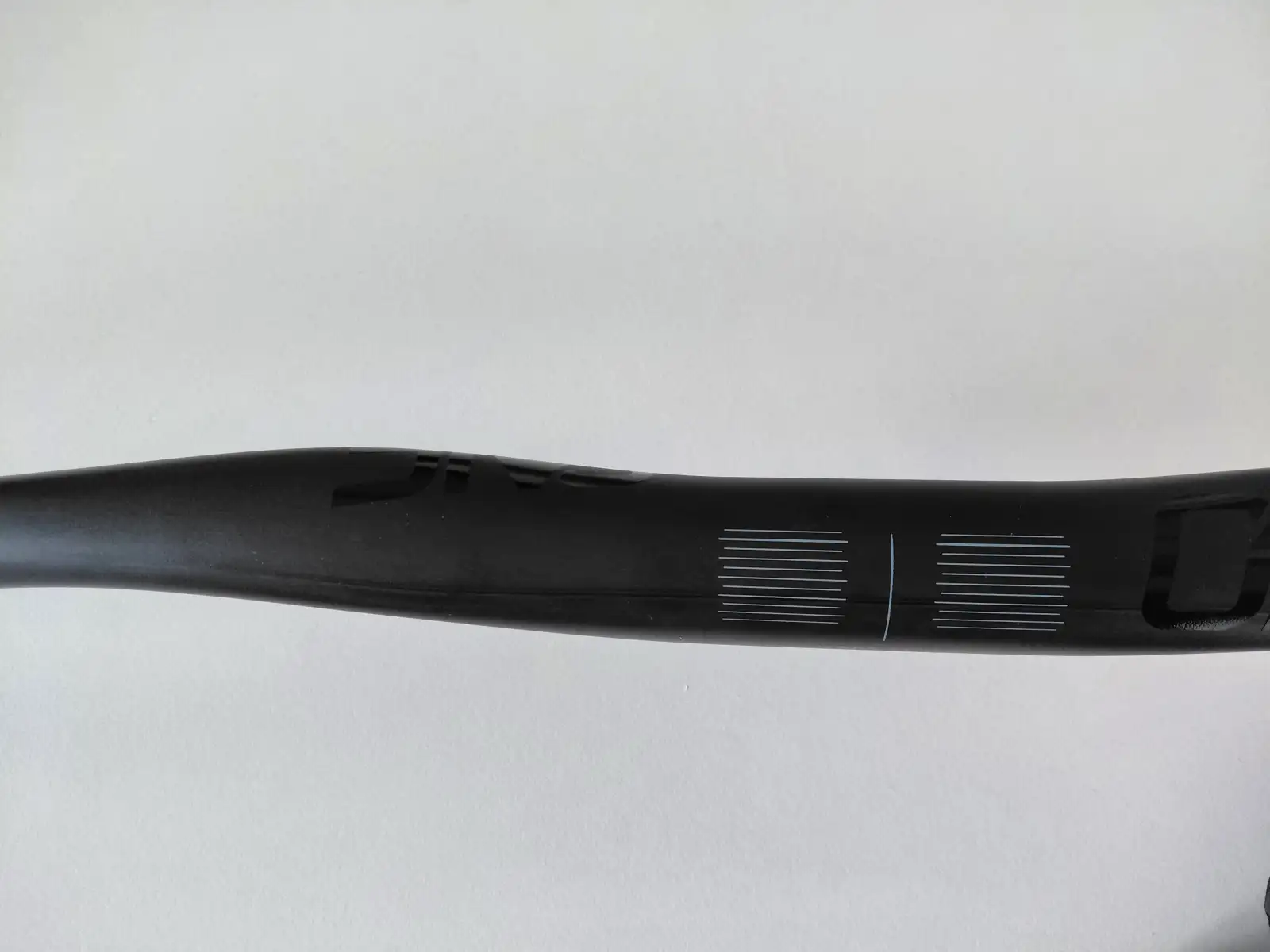 OneUp kierownica V2 Carbon 35/720 mm skrócona czarna 20 mm wznios