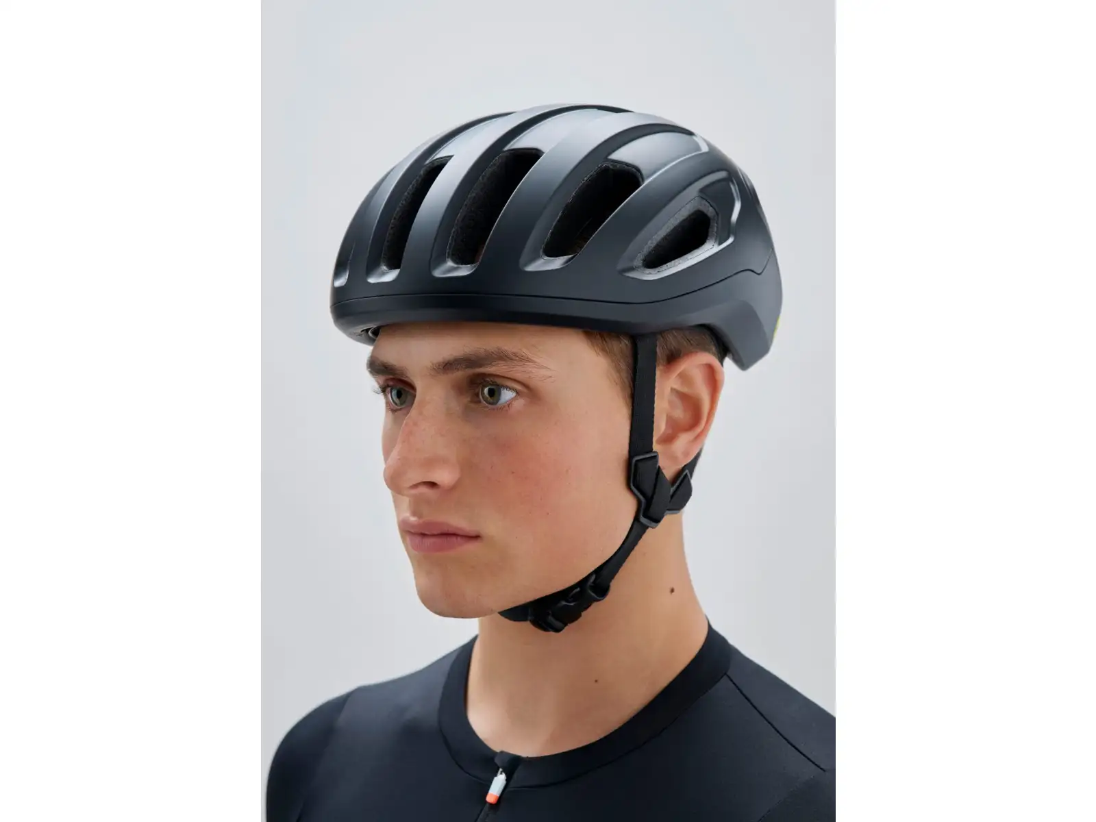 POC kask szosowy Amidal Uranium Black Matt