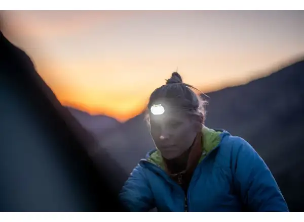 Petzl Swift LT czołówka czarna