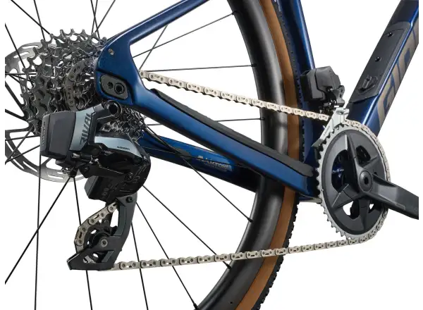 Giant Revolt Advanced Pro 1 gravel rower Ocean Twilight