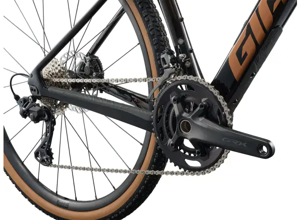 Giant Revolt Advanced 2 gravel rower Carbon Smoke