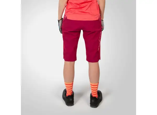 Endura SingleTrack Lite (Short Fit) damskie szorty Berry
