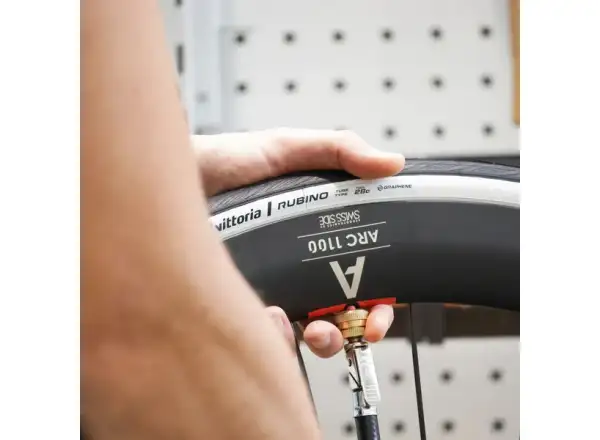 Vittoria Rubino V 28-622 G2.0 szosowa opona kevlar white