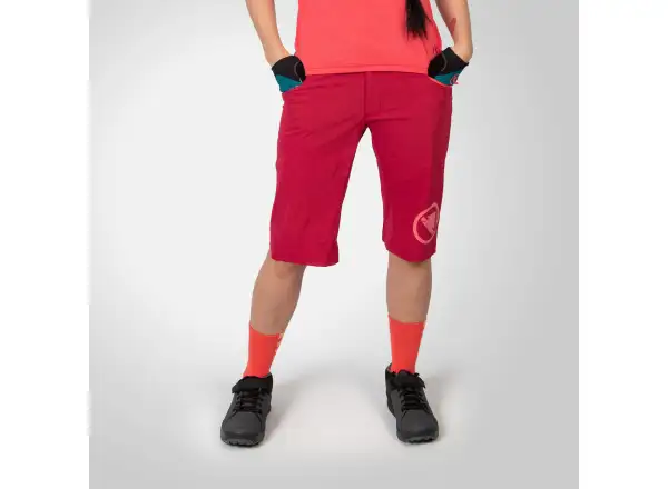 Endura SingleTrack Lite (Short Fit) damskie szorty Berry