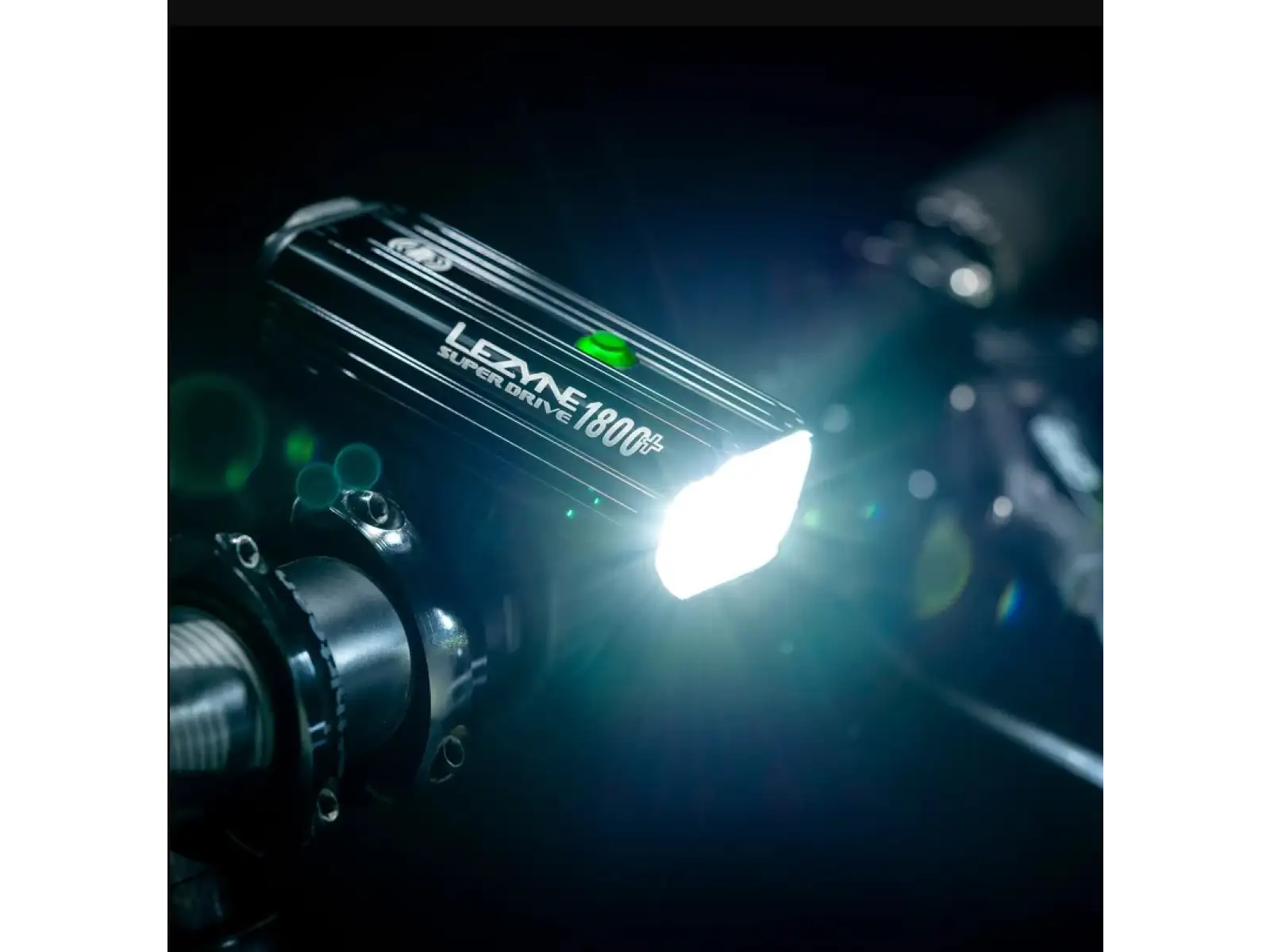 Lezyne Super Drive 1800+ Smart przednie światło Black