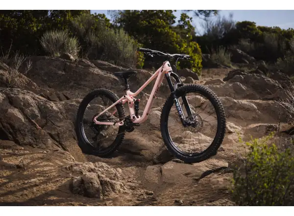 Liv Faith dziecięcy rower full suspension 27,7"/26" Radiant Pink
