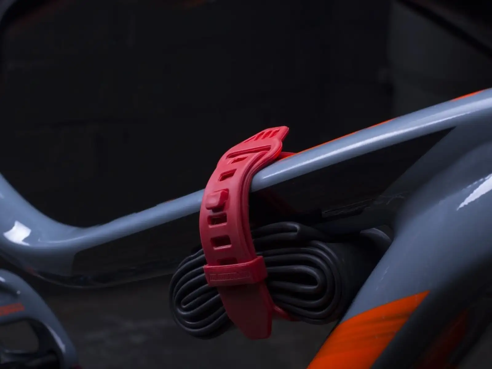 All Mountain Style OS Strap opaska zaciskowa Red
